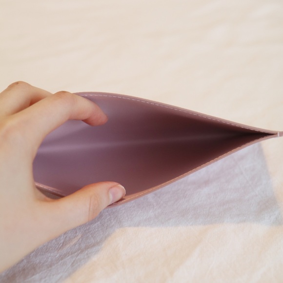 ‼️SOLD‼️ Louis Vuitton Pink Wallet Card Holder - Picture 3 of 4